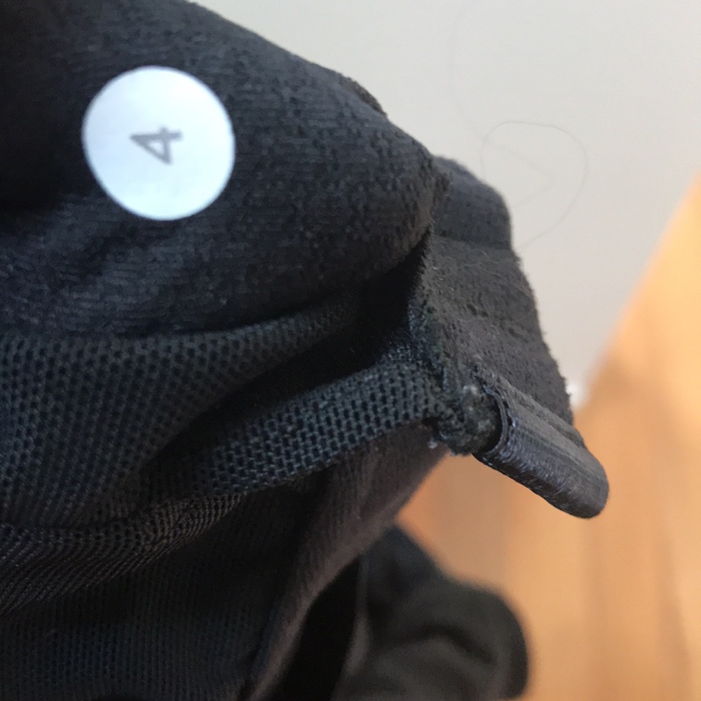 Lululemon Spin Me Tank - Picture 6 of 6